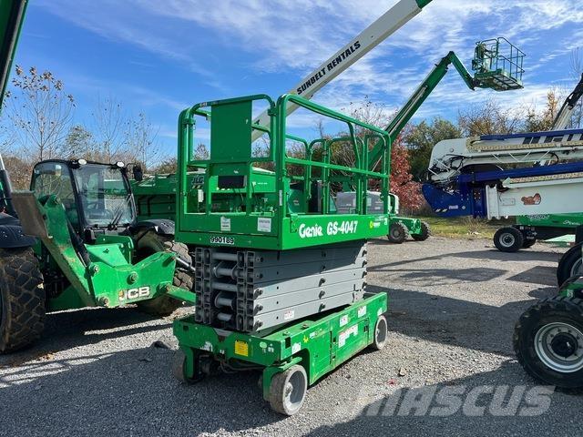 Genie GS4047DC Scheren-Arbeitsbühnen