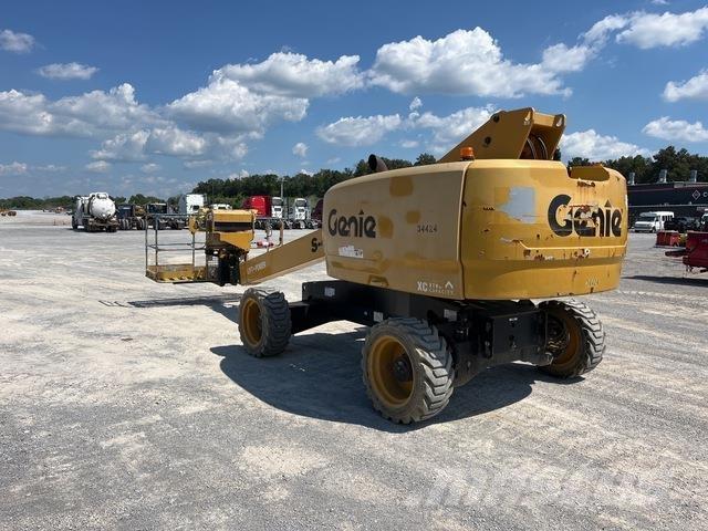 Genie S-40XC Teleskopbühnen