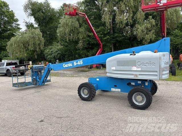 Genie S-45 Sonstige Baumaschinen