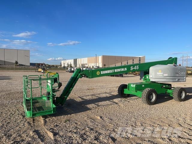 Genie S-45 Teleskopbühnen