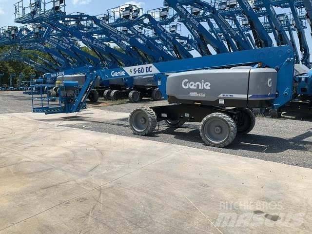 Genie S-60 DC Sonstige Baumaschinen