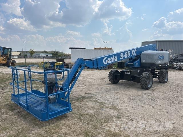 Genie S-65XC Teleskopbühnen