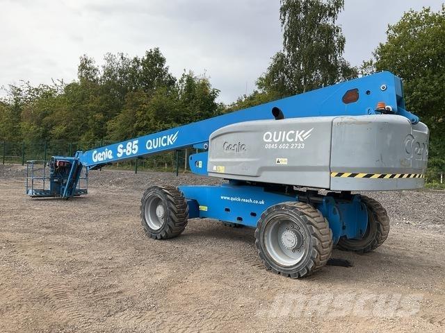 Genie S85 Gelenkteleskoparbeitsbühnen
