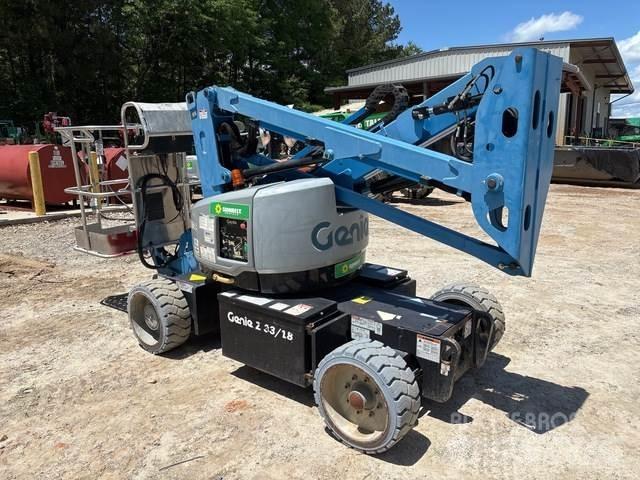 Genie Z-33/18 Gelenkteleskoparbeitsbühnen