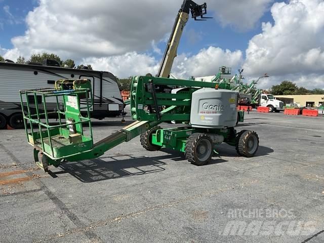 Genie Z-45/25 Gelenkteleskoparbeitsbühnen