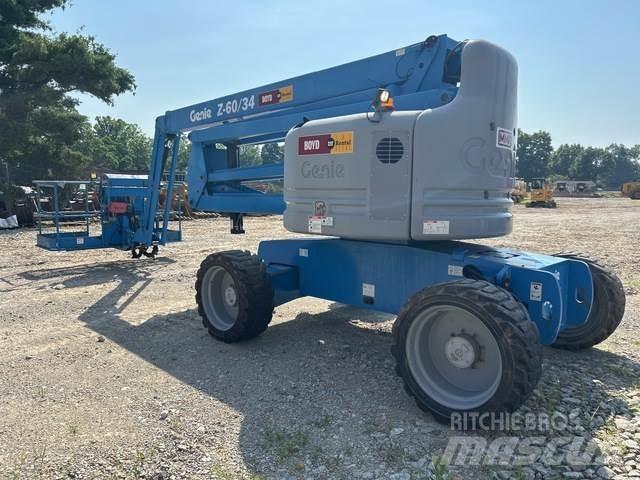 Genie Z-60/34 Gelenkteleskoparbeitsbühnen