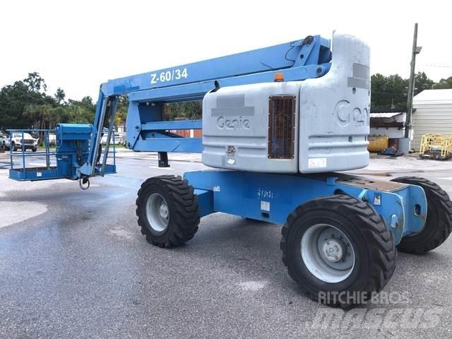 Genie Z-60/34 Gelenkteleskoparbeitsbühnen