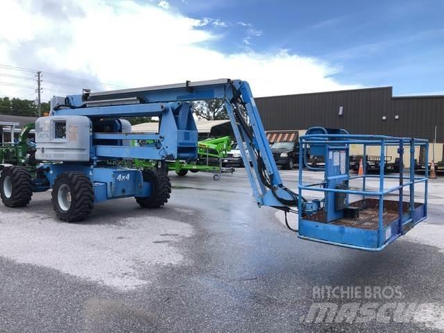 Genie Z-60/34 Gelenkteleskoparbeitsbühnen