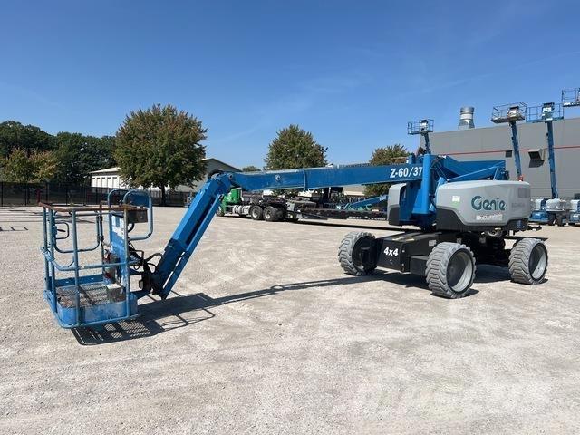 Genie Z-60/37 Gelenkteleskoparbeitsbühnen