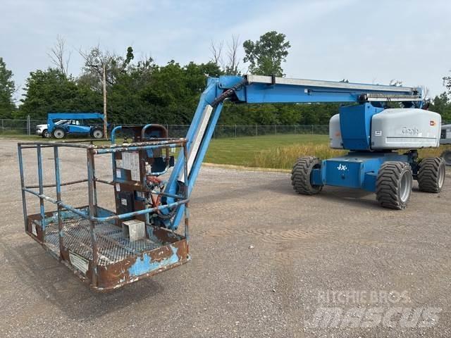 Genie Z-80/60 Gelenkteleskoparbeitsbühnen