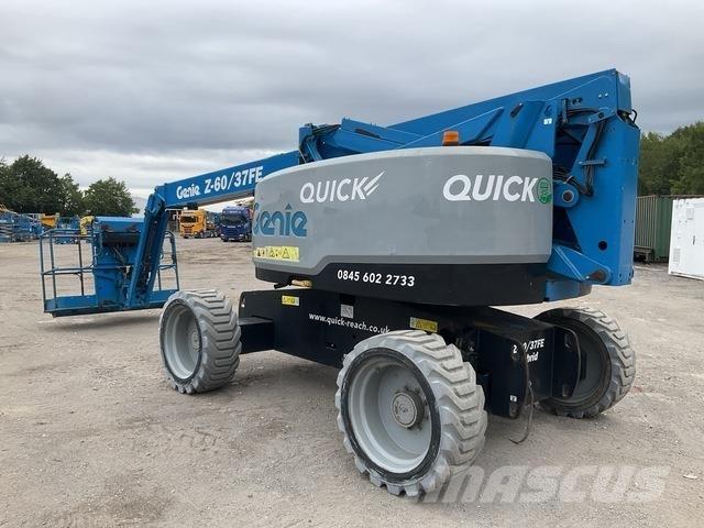 Genie Z60/37 Gelenkteleskoparbeitsbühnen