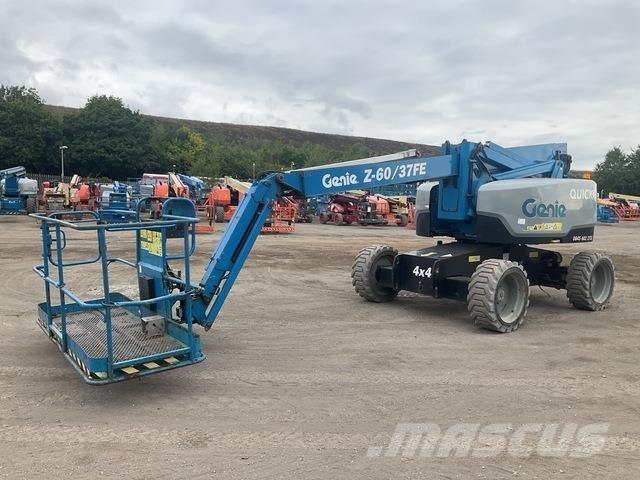 Genie Z60/37 Gelenkteleskoparbeitsbühnen