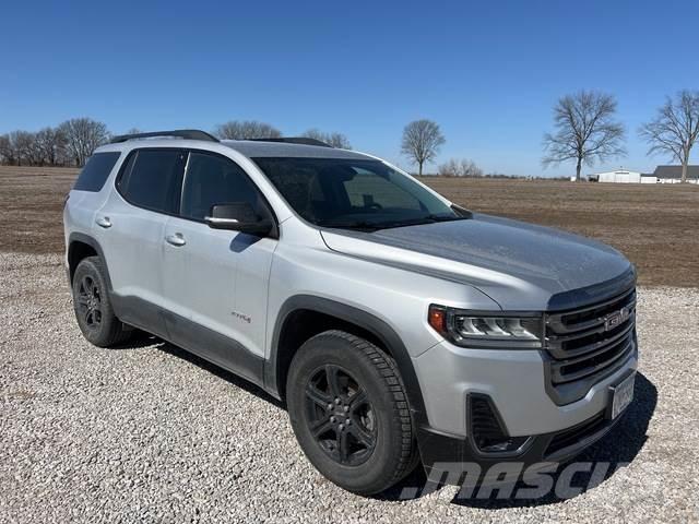GMC Acadia PKWs
