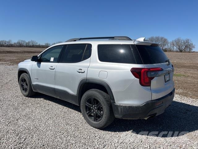 GMC Acadia PKWs