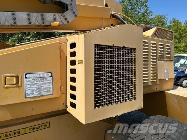 Grove MZ-90 Teleskopbühnen