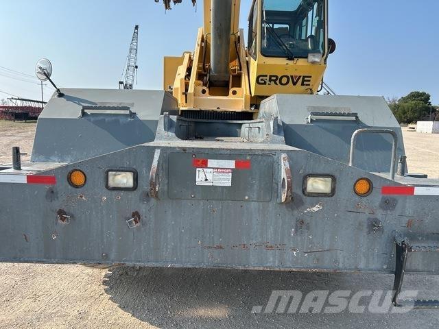 Grove RT700E Autokrane