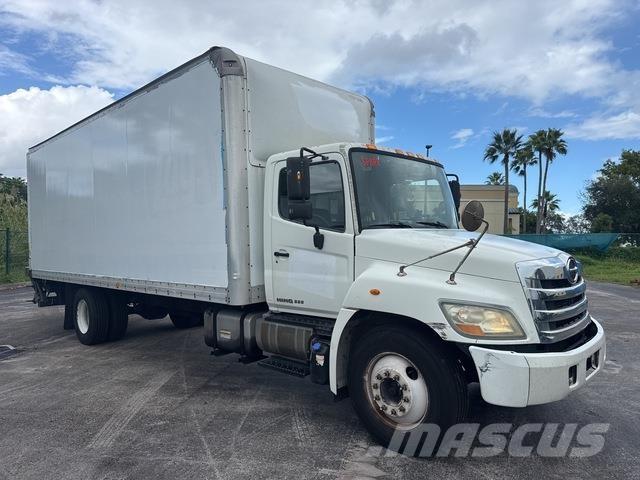 Hino 238 Kastenaufbau