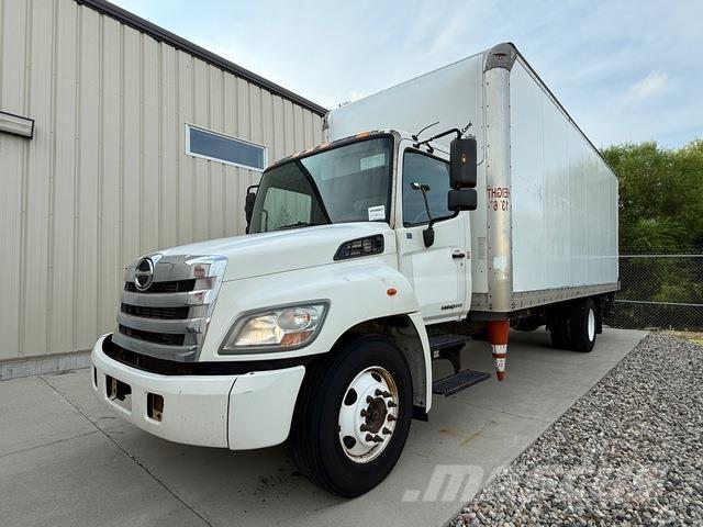 Hino 268 Kastenaufbau