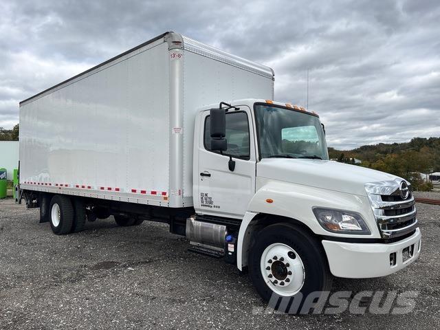 Hino 268 Kastenaufbau