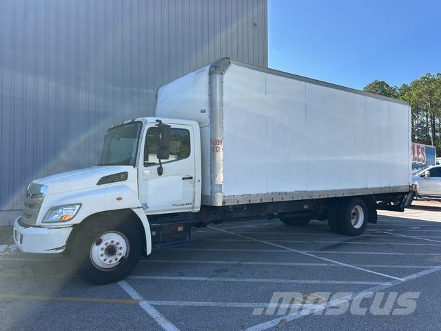 Hino 268 Kastenaufbau