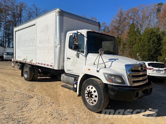 Hino 268 Kastenaufbau