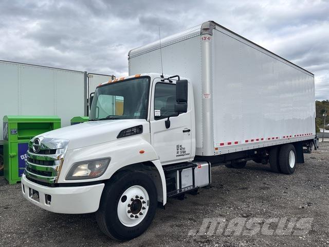 Hino 268 Kastenaufbau