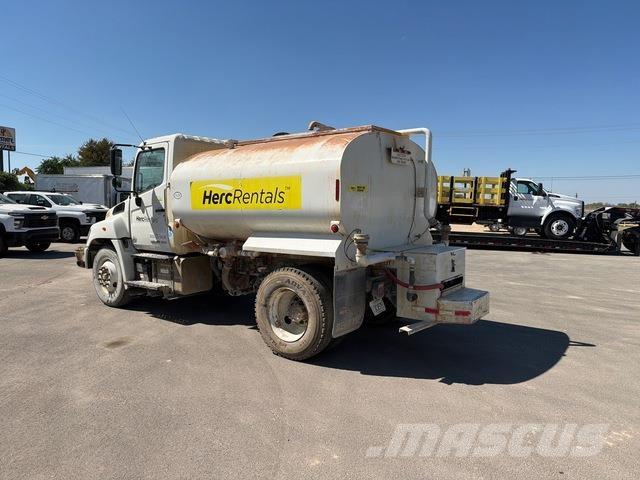 Hino 338 Wassertanker