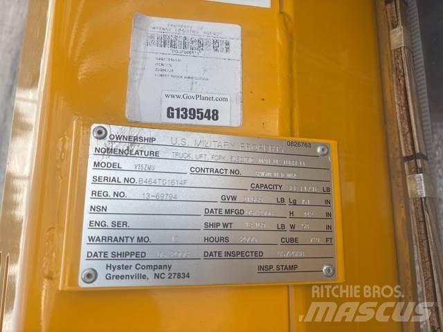 Hyster V30ZMU Mittelhub-Kommissionierer