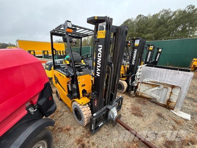 Hyundai 25B-9U Elektro Stapler