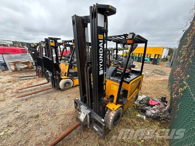 Hyundai 25B-9U Elektro Stapler