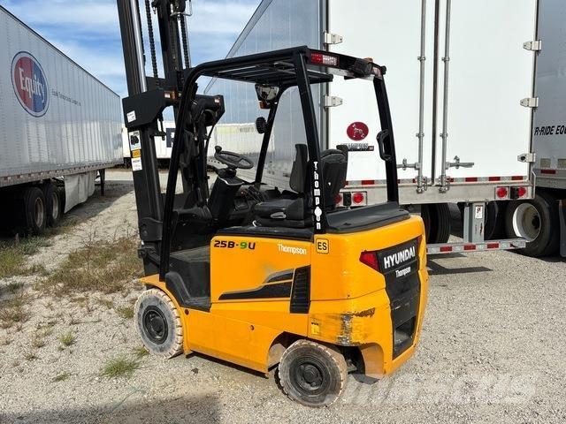 Hyundai 25B-9U Elektro Stapler
