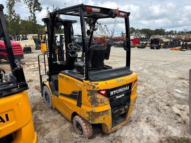 Hyundai 25B-9U Elektro Stapler