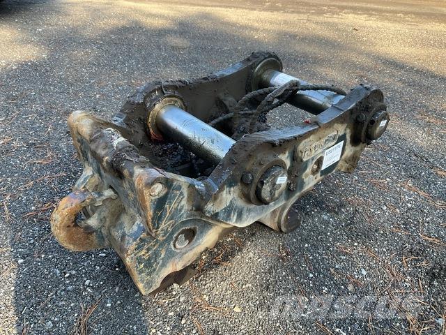 Hyundai EQD45 Greifer