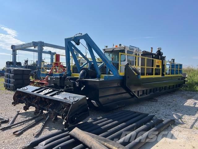 IMS 7012 Boote / Prahme