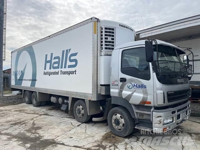 Isuzu 330 GIGA Sonstige Baumaschinen