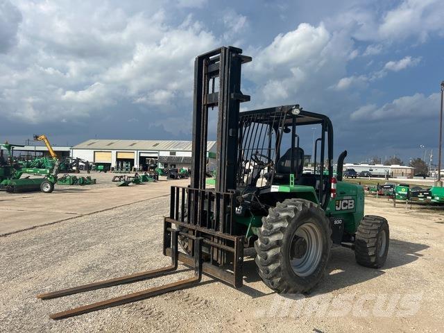 JCB 930 Geländestapler