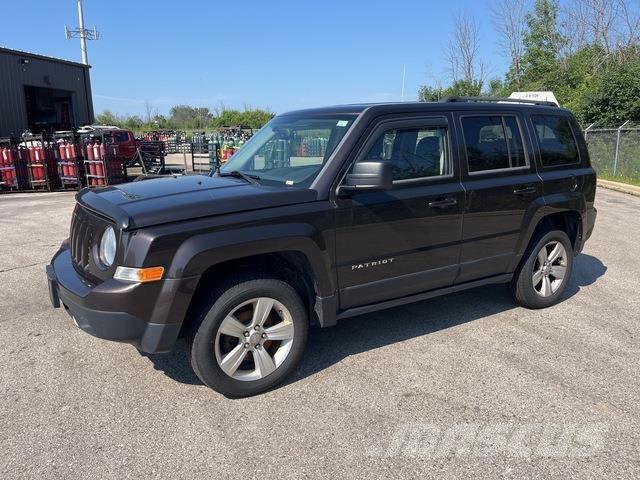 Jeep Patriot PKWs