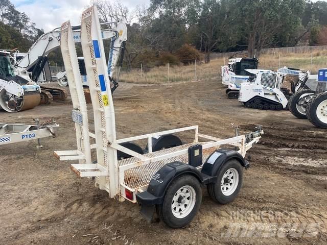 JLG  Autotransport-Anhänger