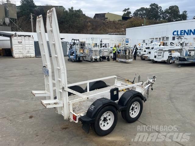 JLG  Autotransport-Anhänger