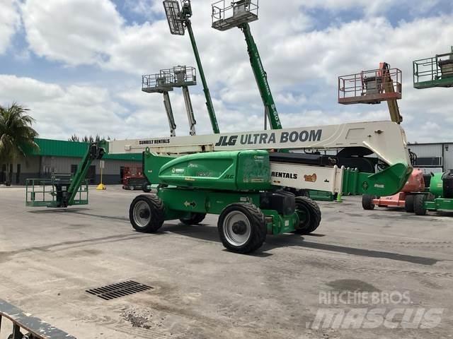 JLG 1250AJP Gelenkteleskoparbeitsbühnen