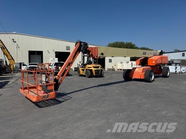 JLG 1350SJP Teleskopbühnen