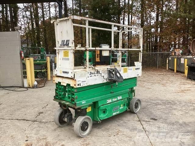 JLG 2032ES Scheren-Arbeitsbühnen