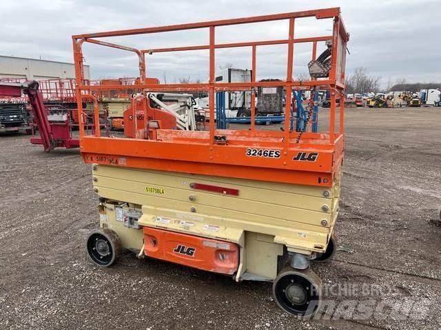 JLG 3246ES Scheren-Arbeitsbühnen