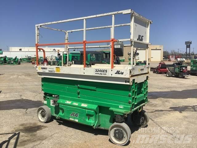 JLG 3246ES Scheren-Arbeitsbühnen