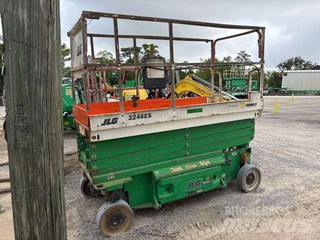 JLG 3246ES Scheren-Arbeitsbühnen