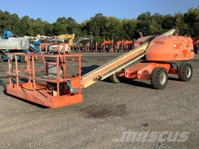 JLG 400S Teleskopbühnen