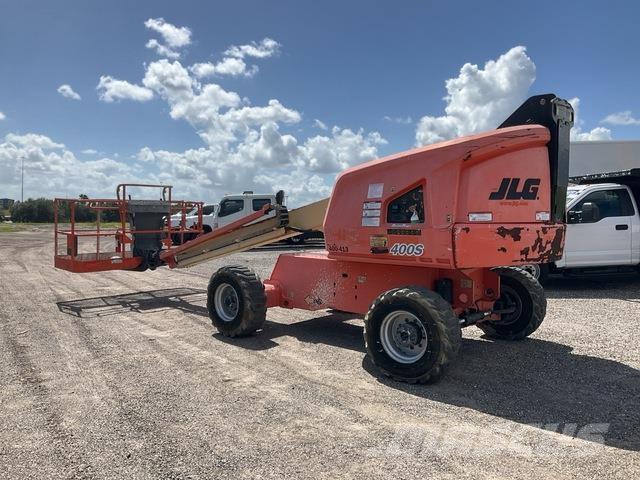 JLG 400S Teleskopbühnen