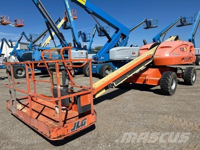 JLG 400S Teleskopbühnen