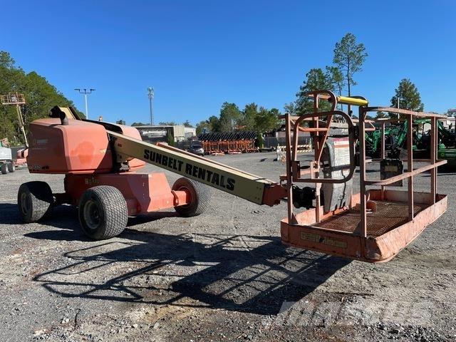 JLG 400S Teleskopbühnen