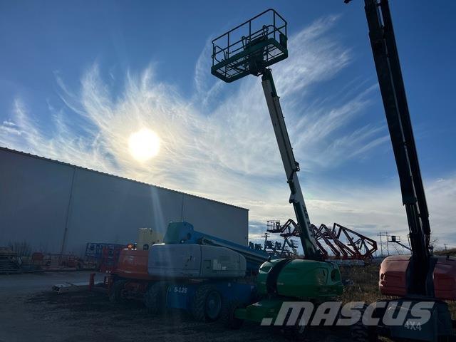 JLG 400S Teleskopbühnen